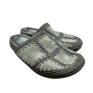 The Sak Bolinas suede patchwork Dark Green Crocheted top‎ clogs SZ 9